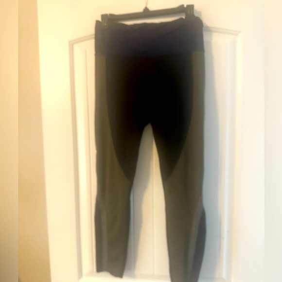 Athleta leggings - Picture 1 of 2